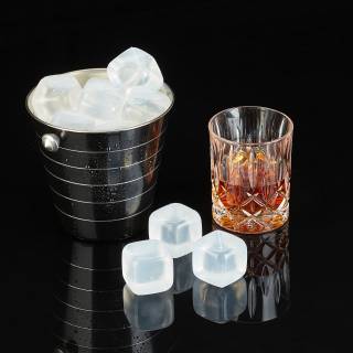 Eiswürfel wiederverwendbar 24er Set Eiswürfel wiederverwendbar 24er Set