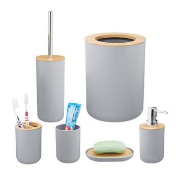 6 accessoires salle de bain en bambou