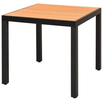 Table de salle à manger de jardin