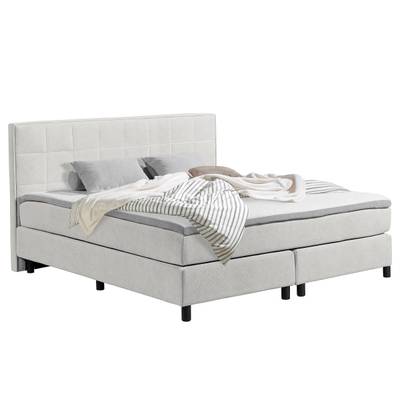 Boxbett Kalyango