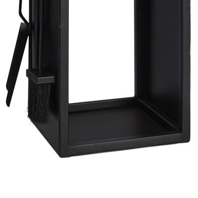 Schwarzes Kaminholzregal mit Besteck