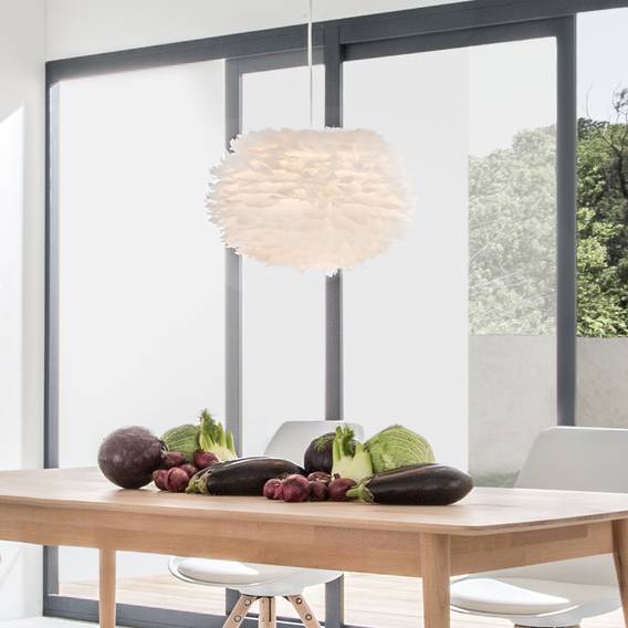 Pendelleuchte Eos mit weißen Federn | home24