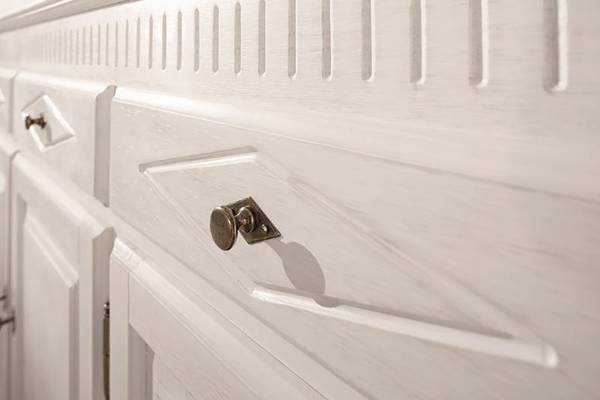 TV Lowboard La Carlotta Pinie massiv - Creme