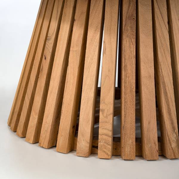 Massiver Couchtisch MAZDOU Akazie