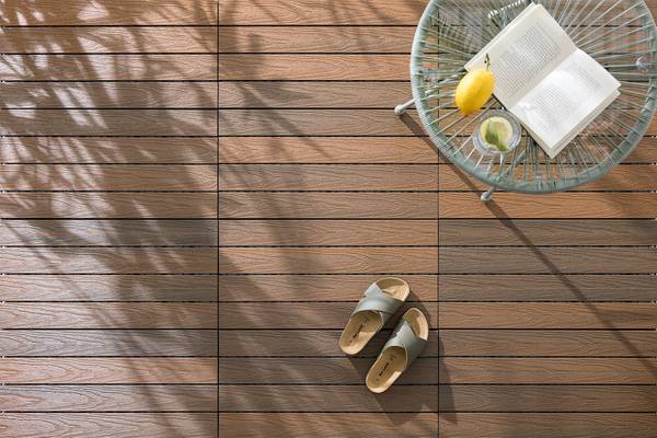 12 carreaux pour terrasse Svevo Marron