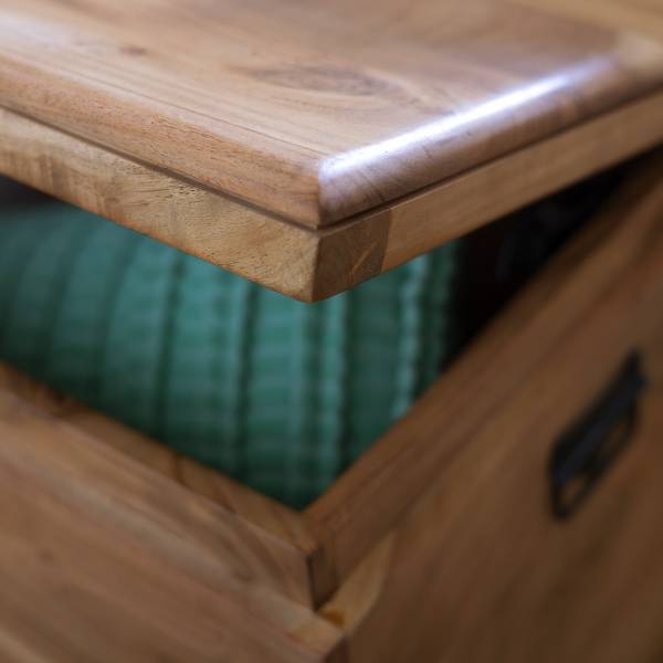 Houten kisttafel GAIOT licht acaciahout