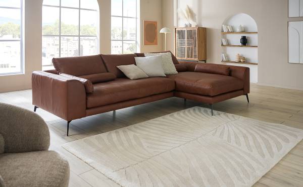Ecksofa NORLICK Echtleder Arelia: Muskat - Longchair davorstehend rechts