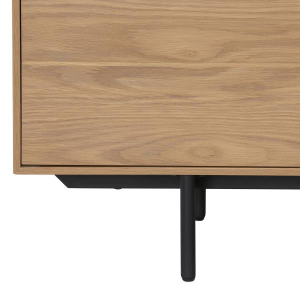 Madia di legno impiallacciato Katiya Rovere / Nero