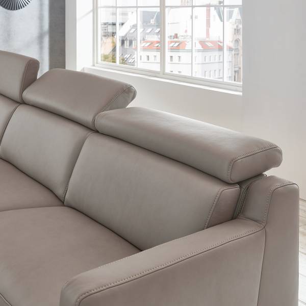 Divano SC Plus funzione relax opz. Longchair preimpostata a sinistra - Poggiatesta regolabile