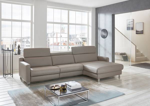 Ecksofa SC Plus mit opt. Relaxfunktion Longchair davorstehend rechts - Kopfstütze verstellbar - Relaxfunktion