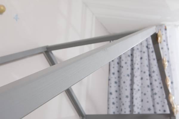 Massives Hausbett Lou Kiefer Grau - 90 x 200cm - Mit Lattenrost