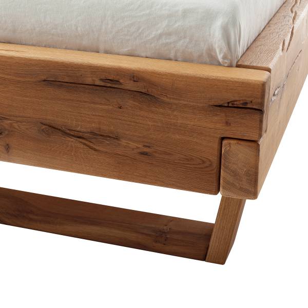 Houten bed Harmac wild eikenhout - 140 x 200 cm