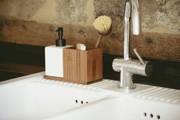 Spoelbak-organizer Mera ABS/bamboe - bruin