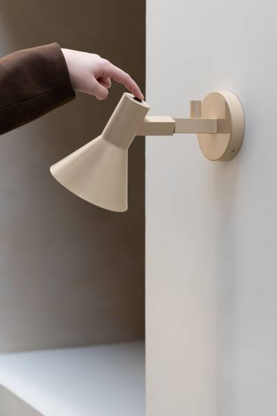 Wandleuchte Stavanger Eisen - Beige