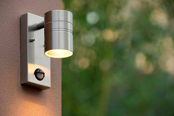 LED-Außenwandleuchte Arne Typ A Stahl - Silber