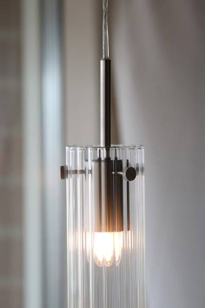 Suspension Tibia Fer / verre coloré - 1 lumière - Nickel brillant