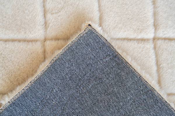 Hoogpolig vloerkleed Imala 125 crèmekleurig - 160 x 230 cm