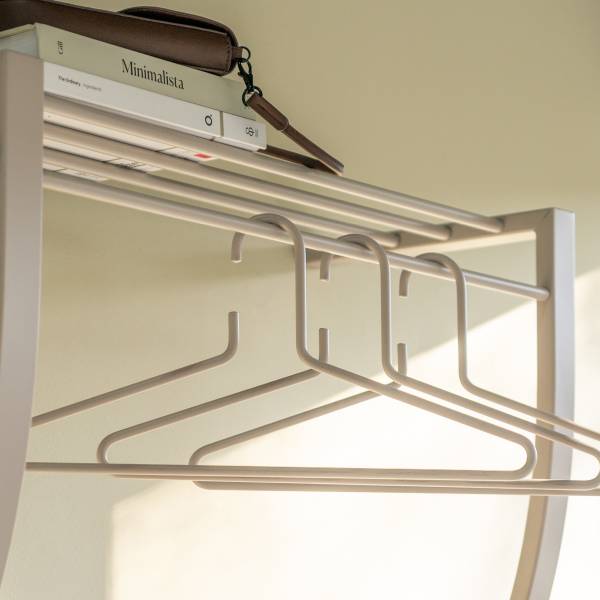 Wandkapstok Carve beige - staal - 75 x 113 x 29 cm