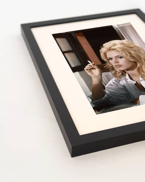 Kunstdruck Brigitte Bardot Privat Affair Buche / Acrylglas - 33 x 43 cm