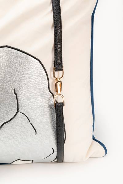 Dekokissen Horse Date Blau Polyester in Samtoptik / Stahl