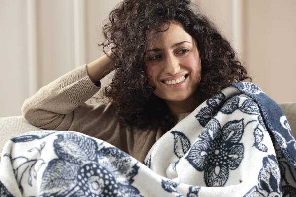 Tagesdecke Navy Peony Mischgewebe - Blau