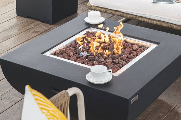 Aurora Gasfeuertisch - 4-tlg. Set Schwarz - Naturfaser - 86 x 36 x 86 cm