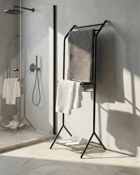 Handdoekstandaard COTIA zwart - metaal - 50 x 130 x 46 cm