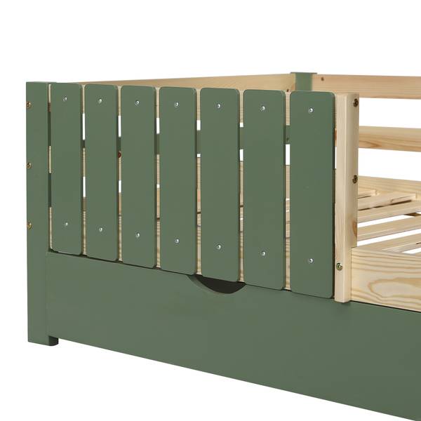 Hausbett Oneiros Ⅲ Grün - Holzwerkstoff - Massivholz - 95 x 152 x 204 cm