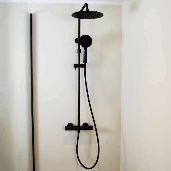 Duschsystem mit Thermostat Luisa Schwarz