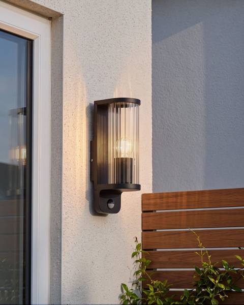 Tuin wandlamp MOSSAT zwart - metaal - 8 x 28 x 12 cm