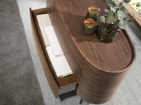 Kommode 7075 Schwarz - Braun - Walnuss - Zink - 135 x 75 x 48 cm