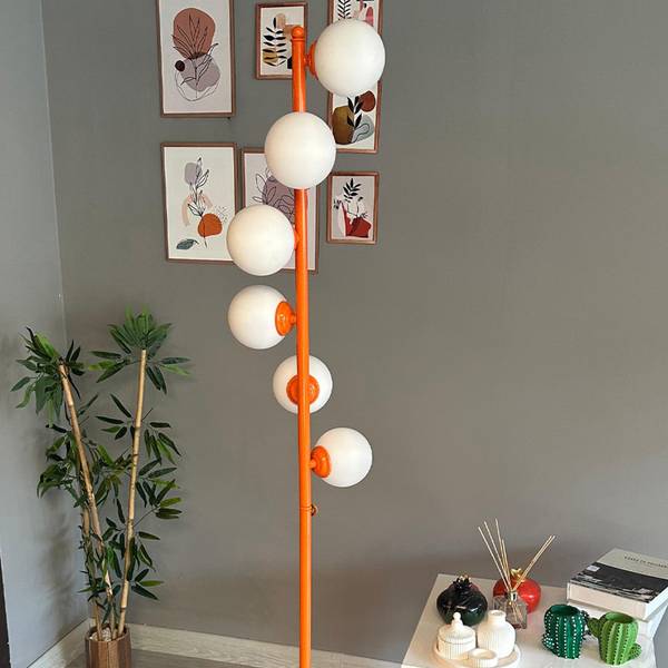 Stehleuchte Orbion Orange