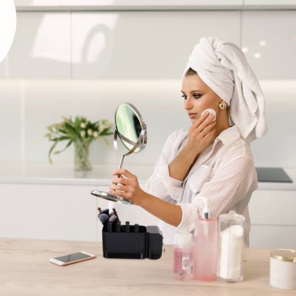 Organiseur cosmétiques mural Noir - Doré - Matière plastique - 24 x 10 x 13 cm