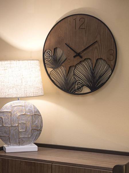 Wanduhr Super Wood/Leaf Braun - Massivholz - 2 x 60 x 60 cm