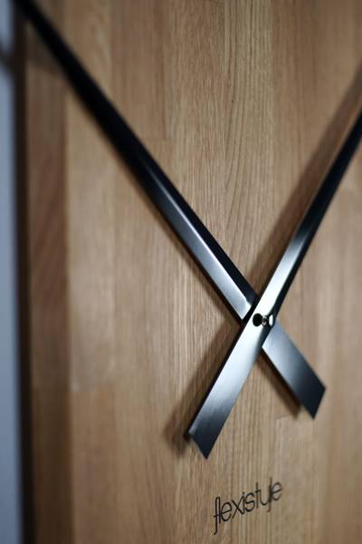 Wanduhr LOFT SQUARE 80 x 80 cm