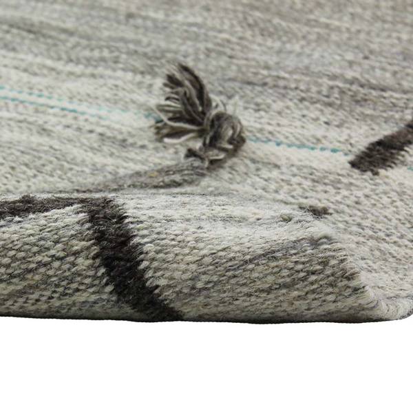 <p>Tapis en laine à tresses pompons espr Gris - Fibres naturelles - 160 x 1 x 230 cm