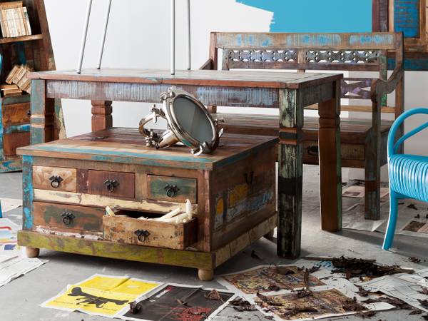 RIVERBOAT Couchtischtruhe Massivholz - 90 x 47 x 90 cm