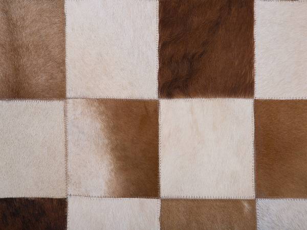 Teppich SOLMAZ Beige - Braun - Echtleder - 140 x 140 x 140 cm
