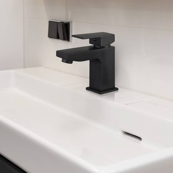 Waschtischarmatur AQUATIC Schwarz