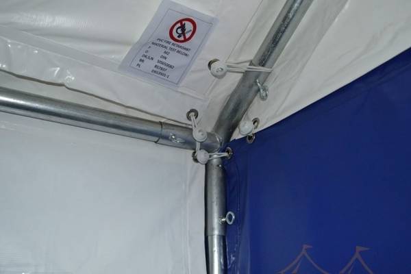 Partytent TURIJN wit - kunststof - 400 x 200 x 400 cm
