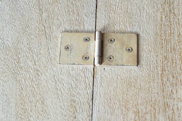 Coffre 6408 Blanc - Bois massif - 50 x 60 x 150 cm