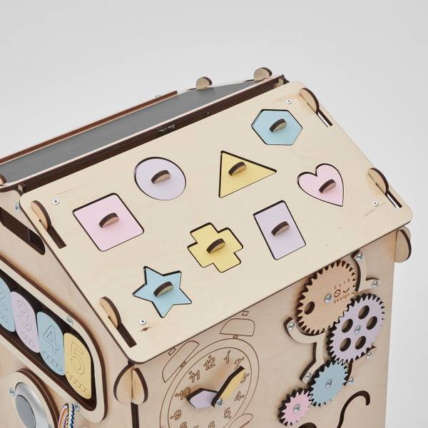 BusyHouse Montessori-Aktivitätshaus Pink - Holzwerkstoff - 40 x 60 x 40 cm