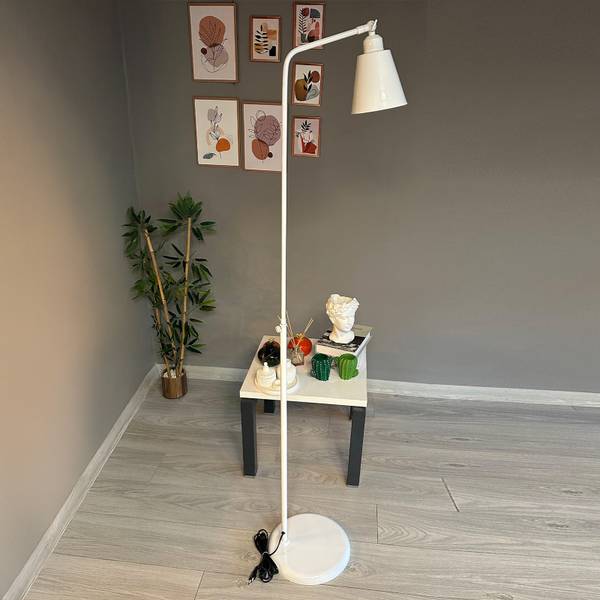 Stehlampe Nevar Weiß - Metall - 30 x 165 x 30 cm