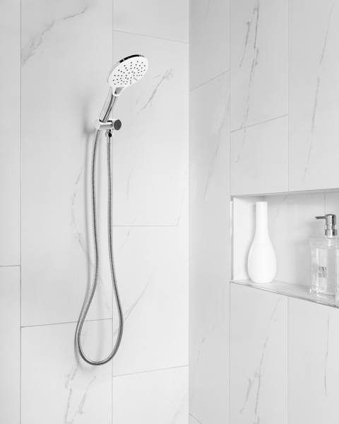 Wannenarmaturen IQUIRA Silber