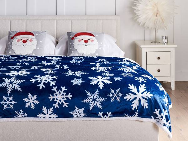 Kuscheldecke ANISE Blau - Weiß - Textil - 150 x 1 x 200 cm