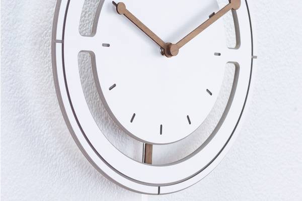 Horloge murale design Orbitus Blanc - Bois manufacturé - 29 x 29 x 1 cm
