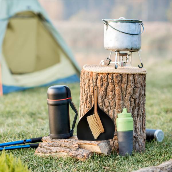 Kehrgarnitur aus Schaufel und Besen Schwarz - Braun - Bambus - Kunststoff - 25 x 36 x 6 cm