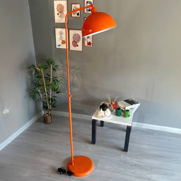 Stehlampe Norek Orange