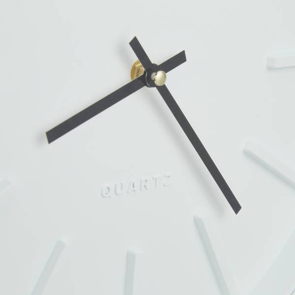 Wanduhr modern Metall - Kunststoff