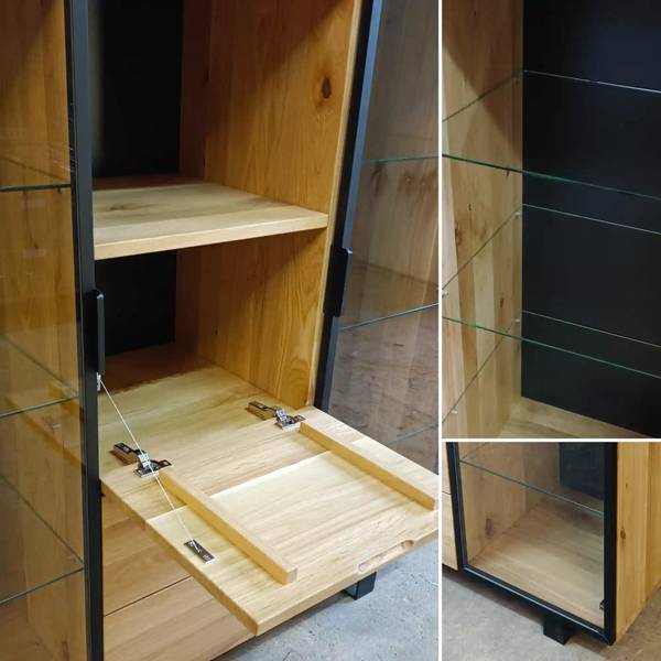 Modern Barschrank aus Massivholz DELIO Braun - Eiche - 135 x 130 x 45 cm